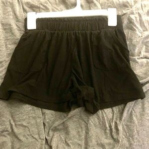 Black shorts with pockets,size medium